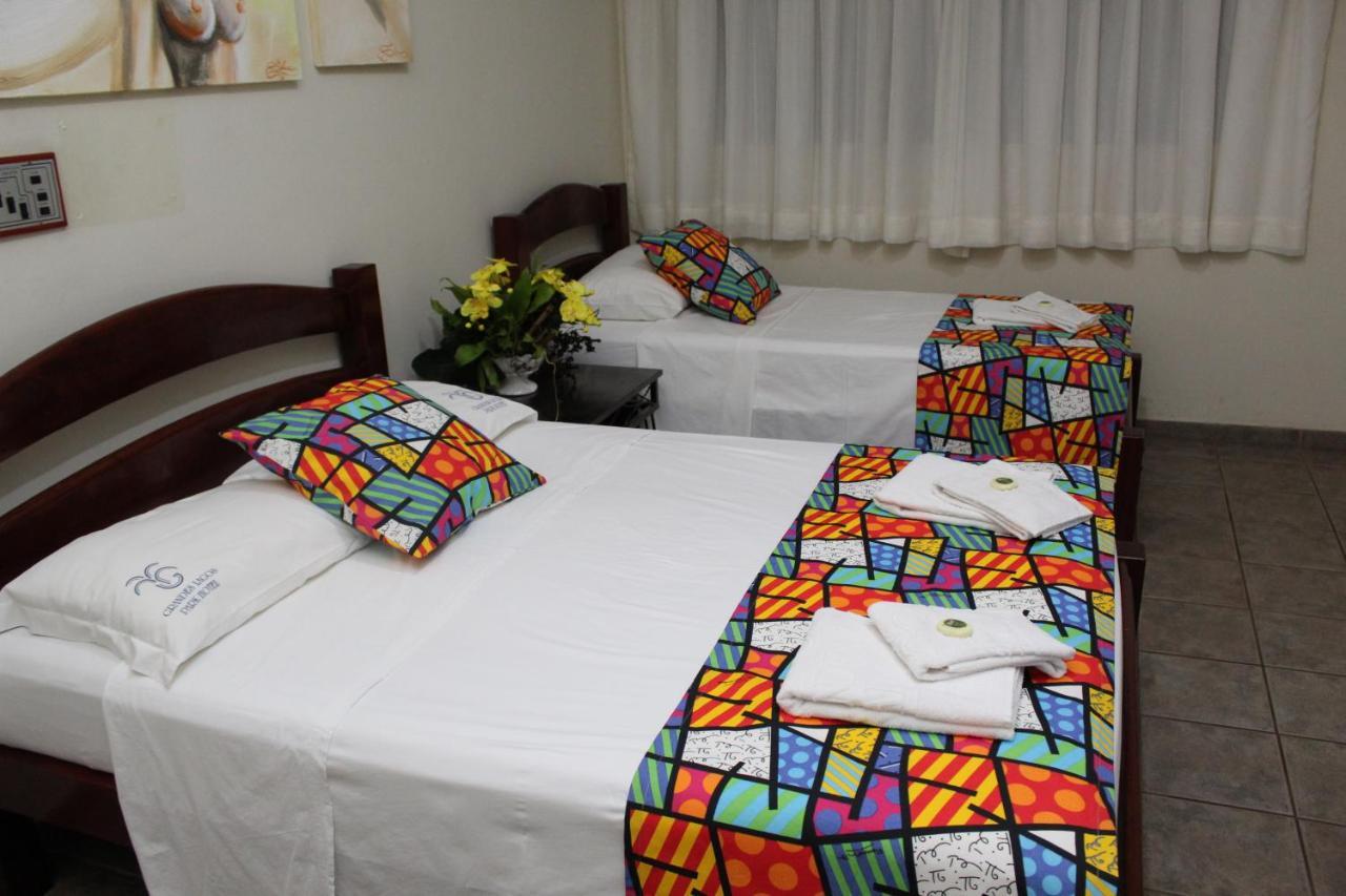 Grandes Lagos Park Hotel Jales Bagian luar foto