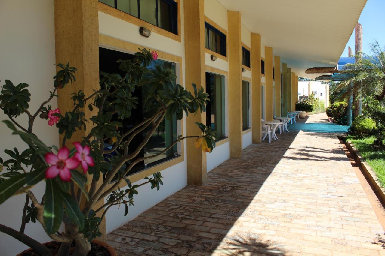 Grandes Lagos Park Hotel Jales Bagian luar foto